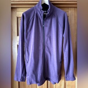Kirkland zip up top/jacket, never worn.XL